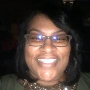 Black Woman naomi, 47 from St. Petersburg is looking for relationship