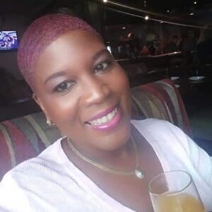 Black Woman Vera, 45 from Fresno is looking for relationship