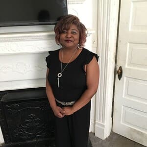 Black Woman makenzie, 58 from Seattle is looking for relationship