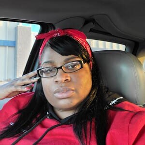 Black Woman Cate, 29 from Orlando is looking for relationship