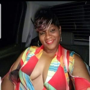 Black Woman Veevee, 46 from Saint Paul is looking for relationship