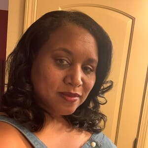 Black Woman evelyn, 44 from Anchorage is looking for relationship