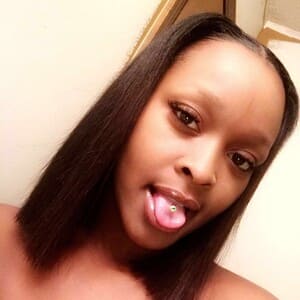 Black Woman amber, 20 from Honolulu is looking for relationship