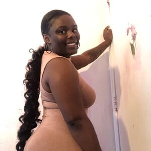 Black Woman Mildred, 22 from New Orleans is looking for relationship