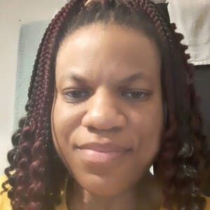 Black Woman Tina, 39 from Jacksonville is looking for relationship