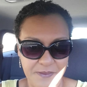 Black Woman Cynthia, 37 from Mesa is looking for relationship