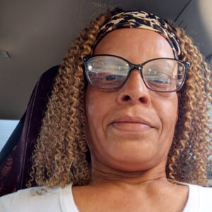 Black Woman Ellie, 55 from Milwaukee is looking for relationship