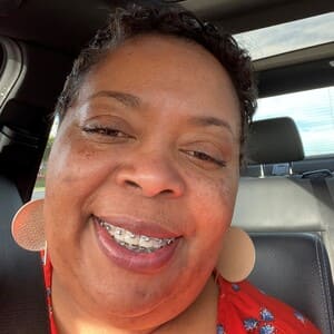 Black Woman Olivia, 54 from Charlotte is looking for relationship