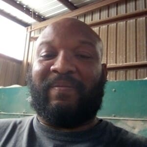 Black Man Kevin, 37 from Pittsburgh is looking for relationship