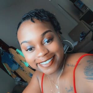 Black Woman Tina, 39 from Jacksonville is looking for relationship
