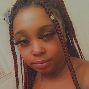 Black Woman Amber, 22 from Sacramento is looking for black man