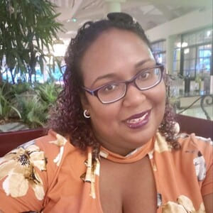 Black Woman Lauren, 35 from Omaha is looking for black man