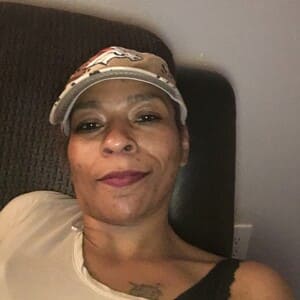 Black Woman Anissa, 38 from Atlanta is looking for relationship