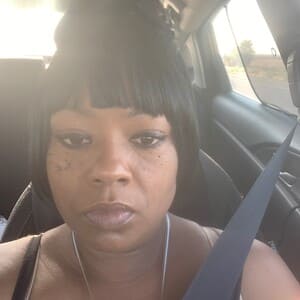 Black Woman Pamela, 46 from Milwaukee is looking for relationship
