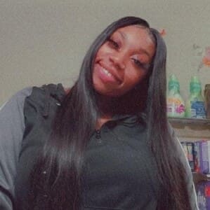 Black Woman Skylar, 23 from Minneapolis is looking for relationship