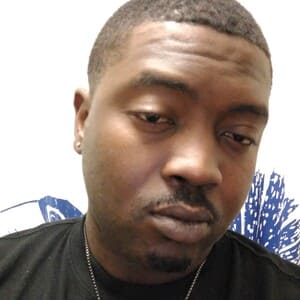 Black Man John, 33 from Kansas City is looking for relationship