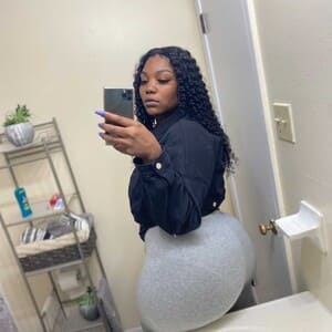 Black Woman veronica, 22 from Anchorage is looking for black man