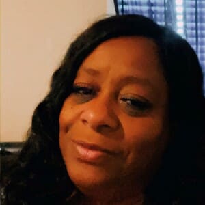 Black Woman Amara, 55 from Pittsburgh is looking for relationship