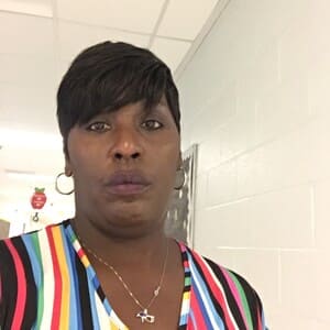 Black Woman Halle, 49 from Fort Wayne is looking for relationship