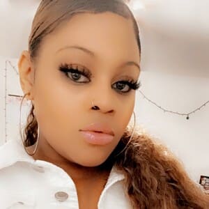 Black Woman AnitaRay, 23 from Detroit is looking for relationship