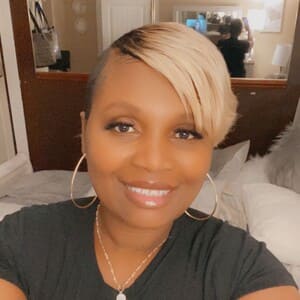 Black Woman callie, 56 from St. Petersburg is looking for relationship