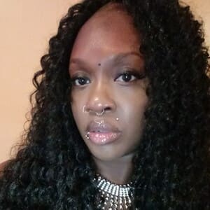 Black Woman Moira, 41 from Toledo is looking for relationship